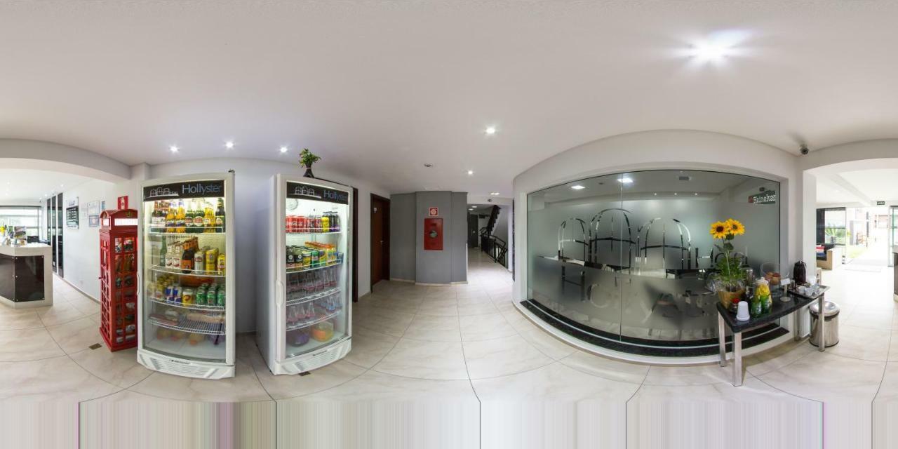 Hollyster Hotel Pinhais Exterior foto
